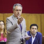 Juan Espadas reclama la convocatoria de la Diputación Permanente del Parlamento tras los últimos casos de violencia de género